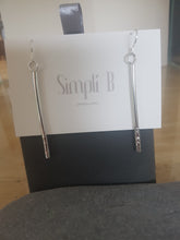 Long round bar & hammered 925 sterling silver drop earrings