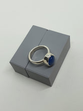 SOLD! 925 serling silver ring with a blue agate gemstone